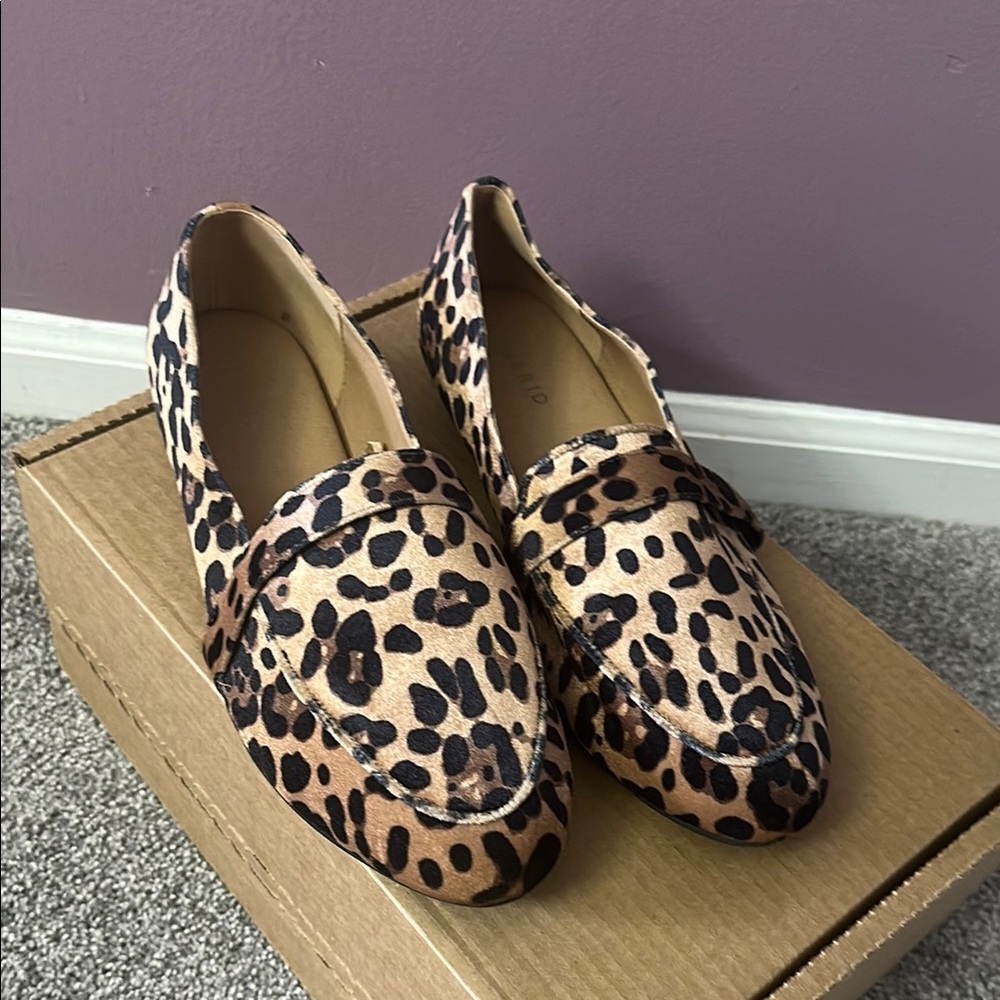 11.5 Wide Torrid Leopard Print Loafers Brown and Black